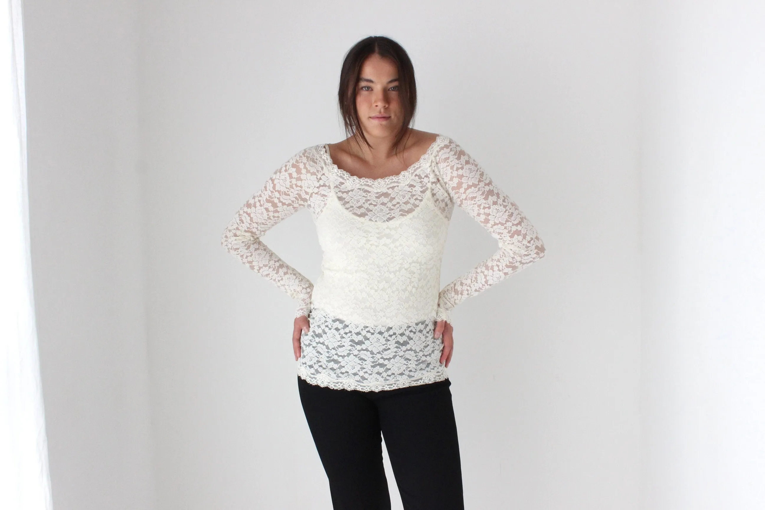 2000s Sheer Cream Lace Scoop Neck Top