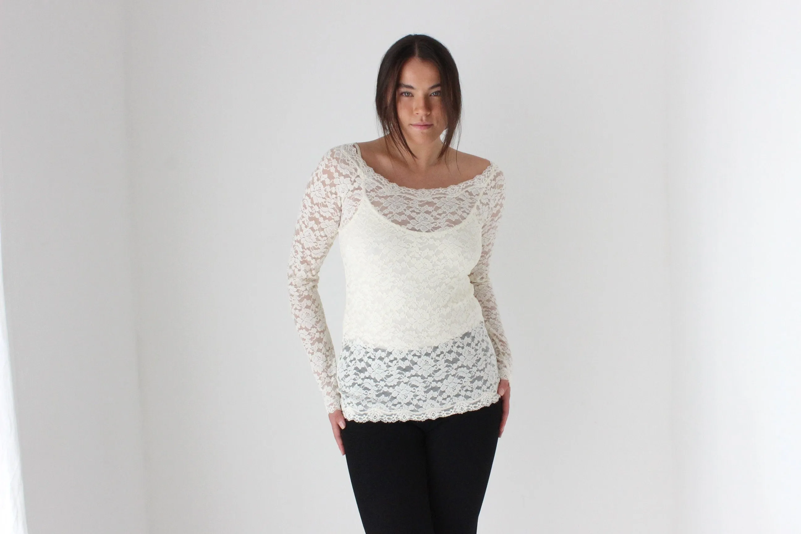 2000s Sheer Cream Lace Scoop Neck Top