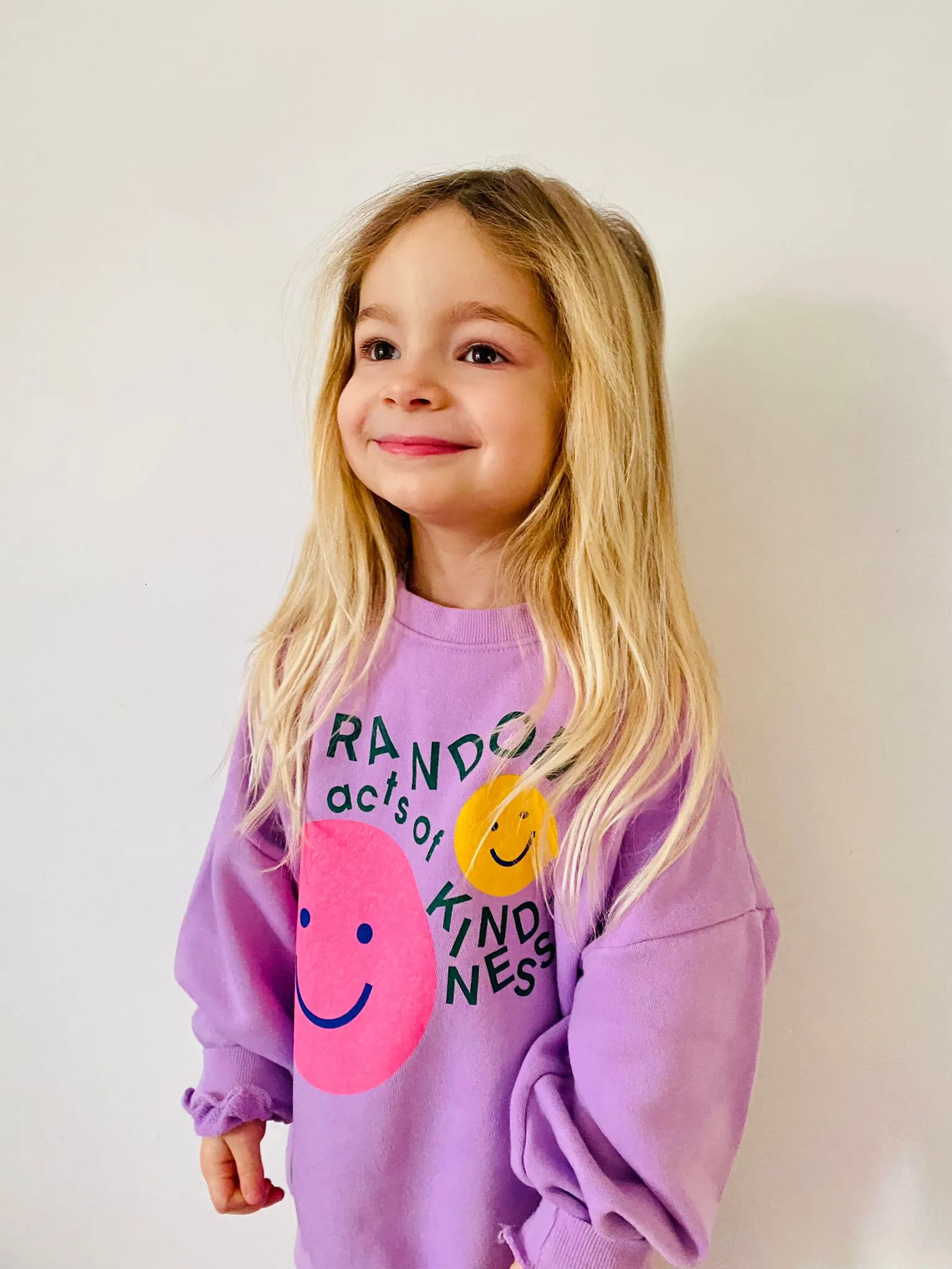BE KIND UNISEX JUMPER