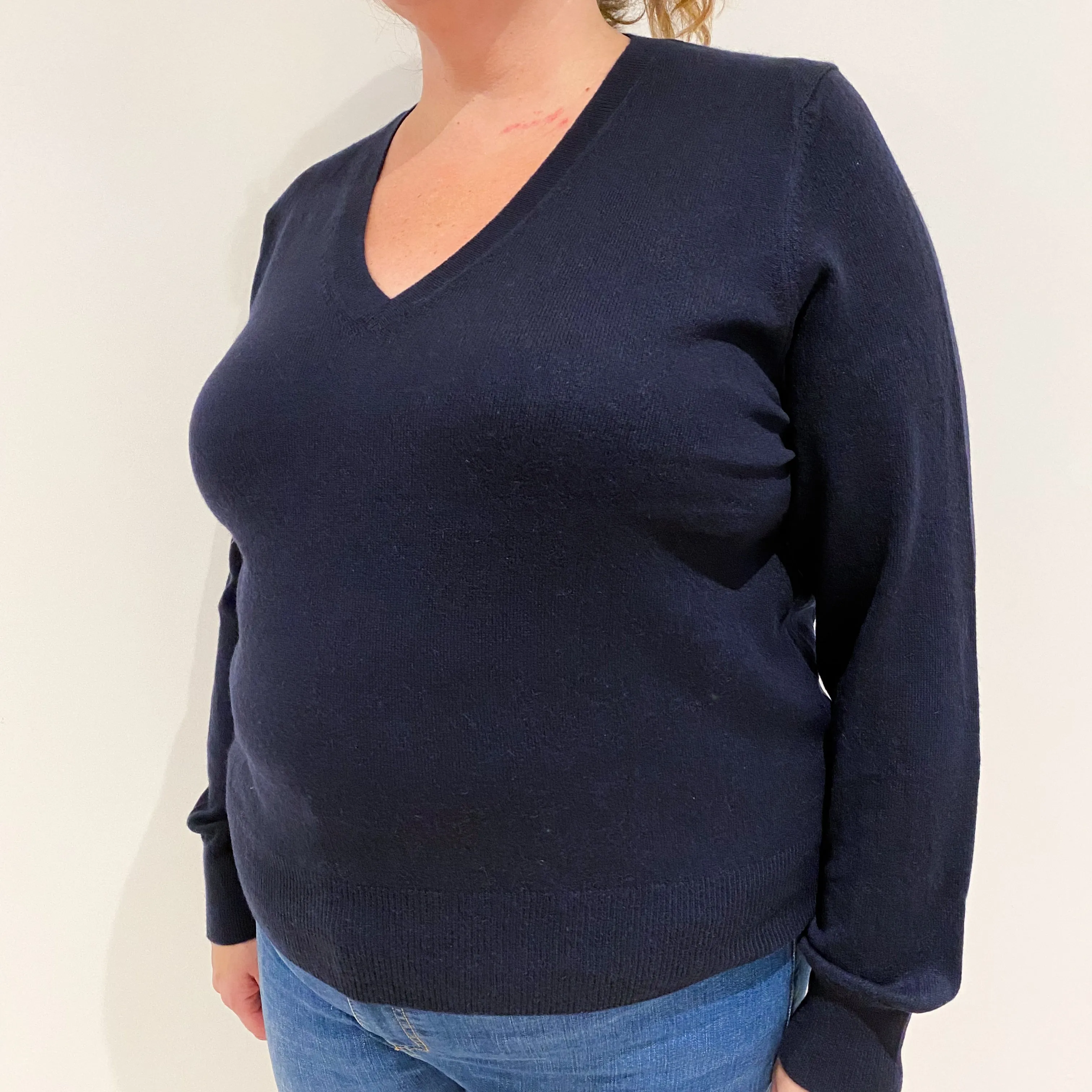 Navy Blue Cashmere V-Neck Jumper Extra Large