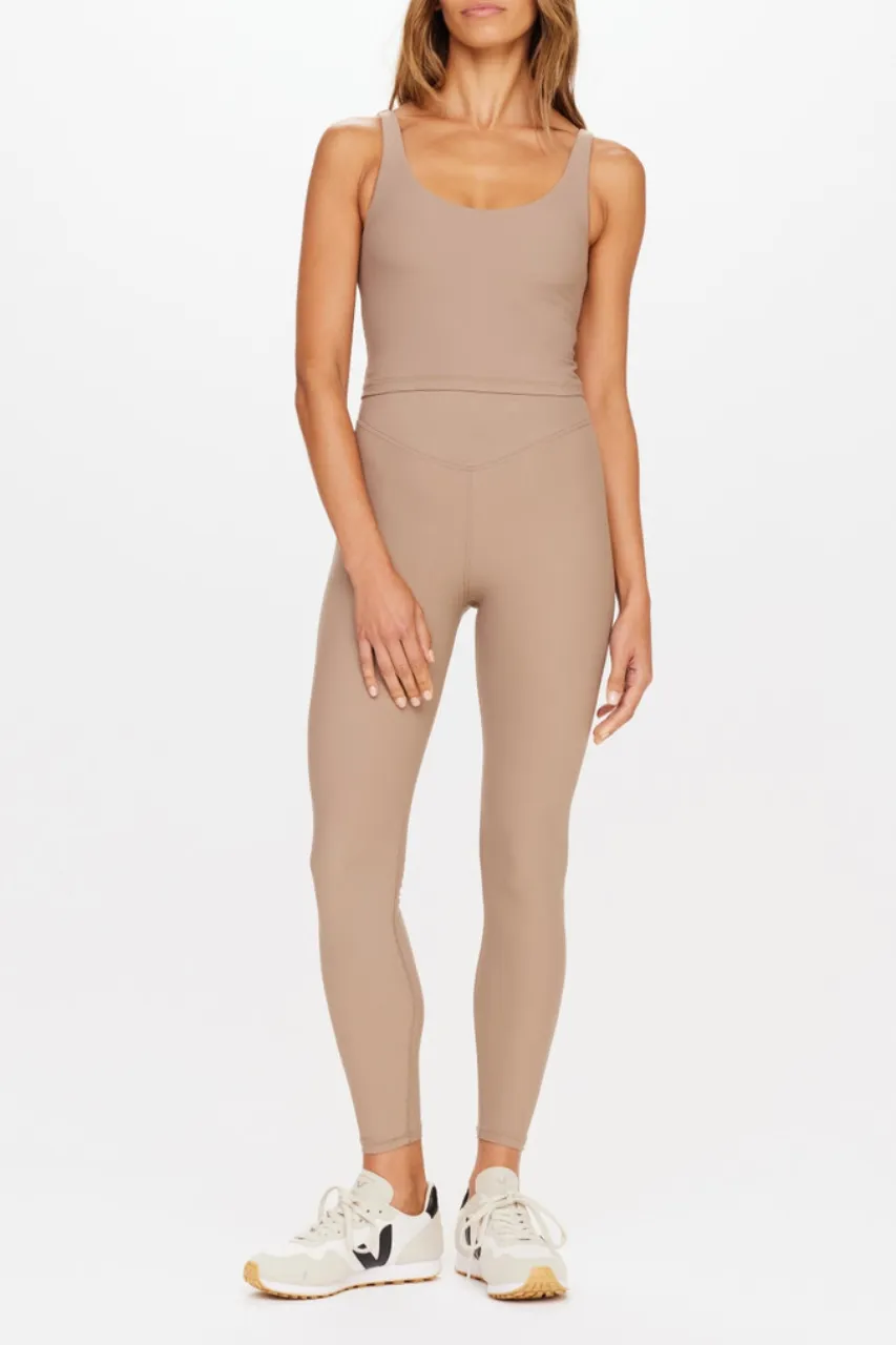 Peached Tess Crop