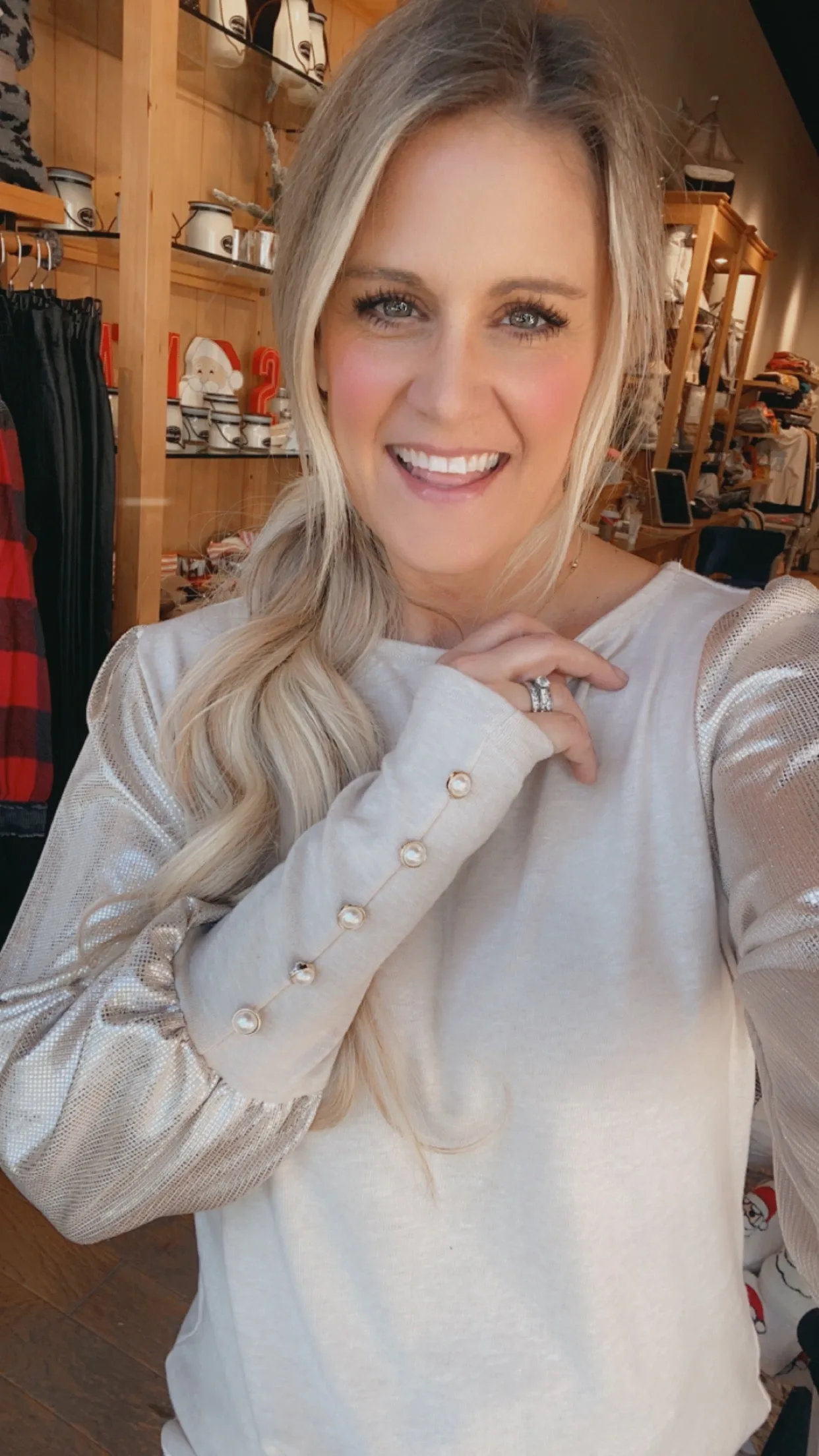 Scottie Holiday Top
