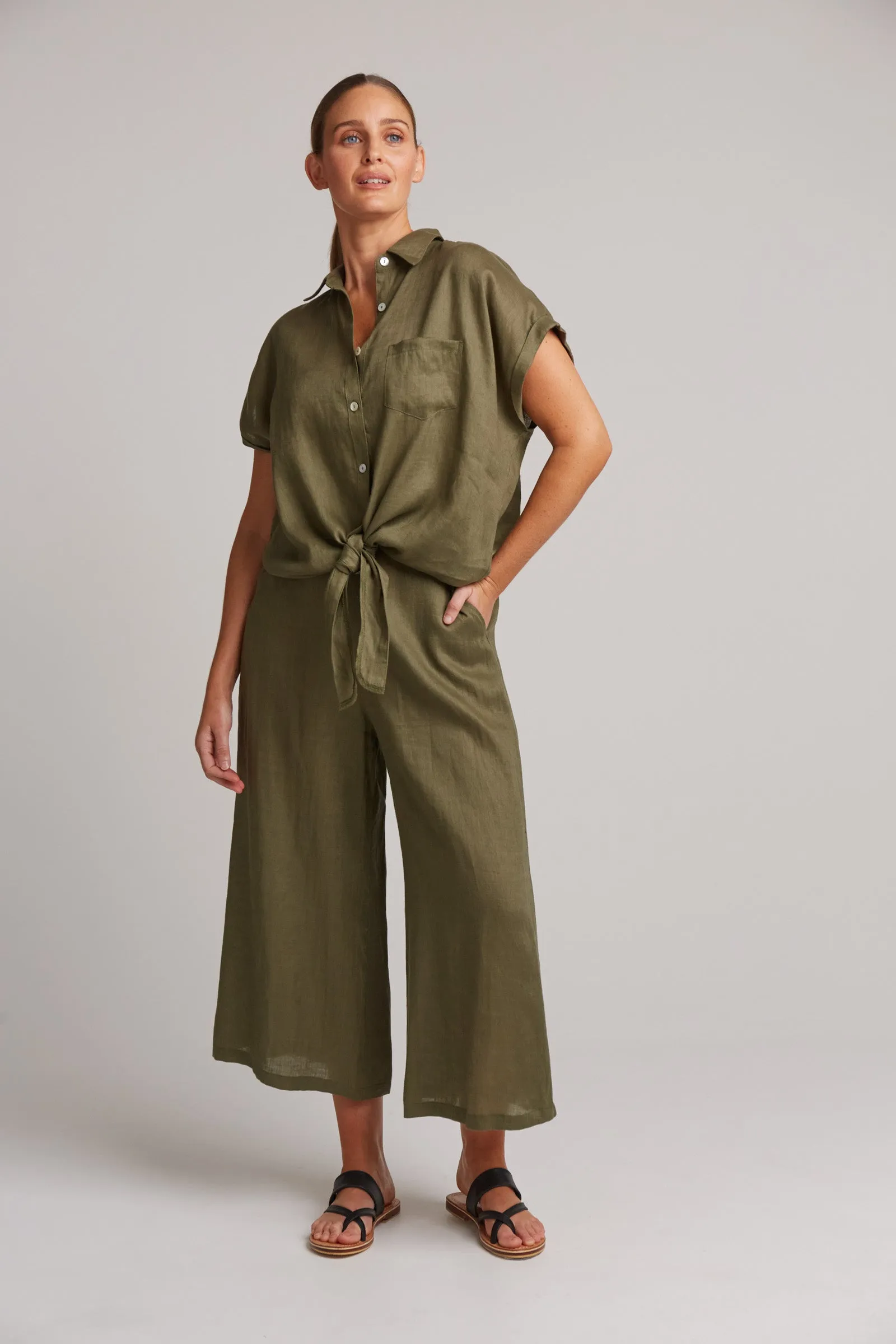 Studio Tie Shirt - Khaki