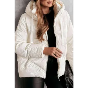 Timeless Quilted Puffer Coat Elevates Luxury Fashion for Women