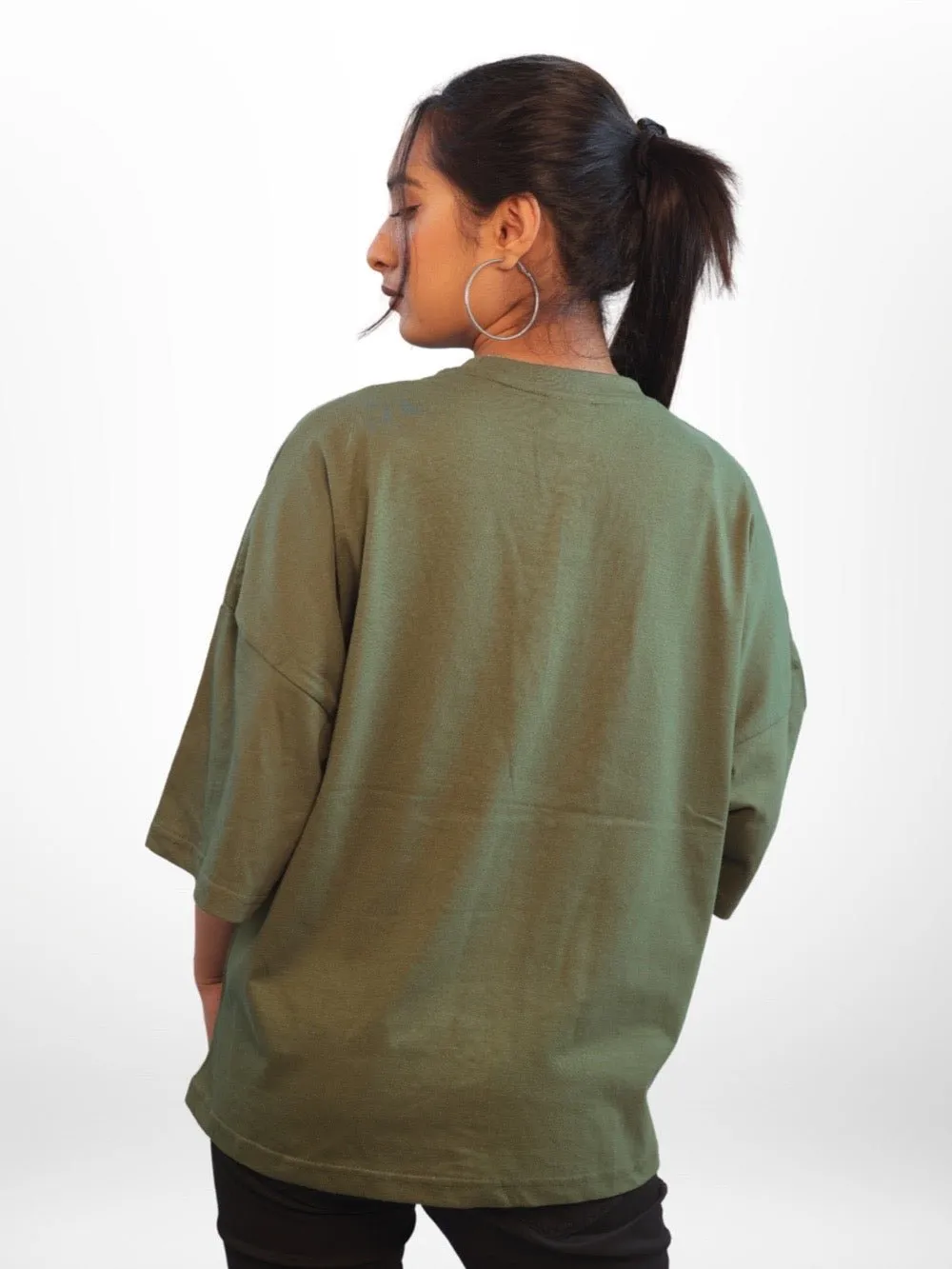WHAT KIND OF A WOMAN DOSEN'T HAVE AN AXE Graphic Printed Womens Drop Shoulder T-shirt Legacy Boutiques Bangladesh